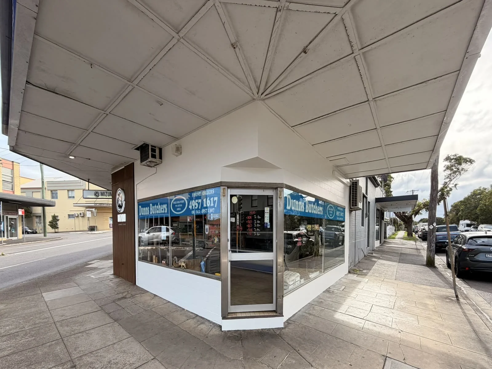 The Dunns Butchers shopfront in New Lambton after Hughesys Painting repainted it