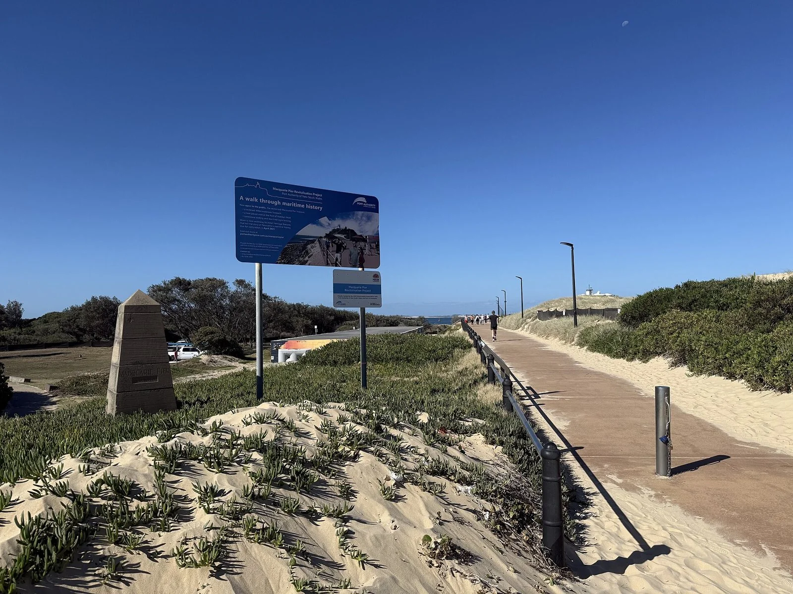 The path along Macquarie Pier towards Nobbys Head